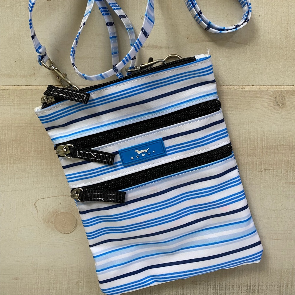 Scout crossbody bag